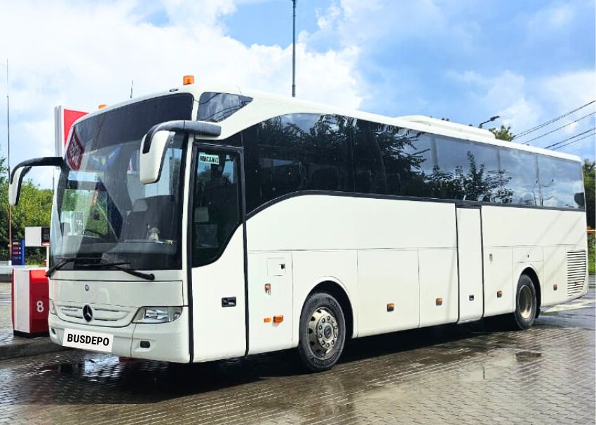Автобус Mercedes Benz Tourizmo люкс