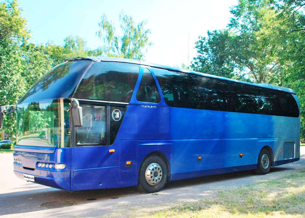 Автобус Neoplan 4